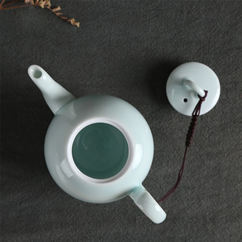 180ml Jingdezhen Kerámia Teáskanna Kínai teaszertartás Tea Készítő Kung Fu Tea Set Home Office Teás Készlet Teáskanna Vízforraló teáskannában