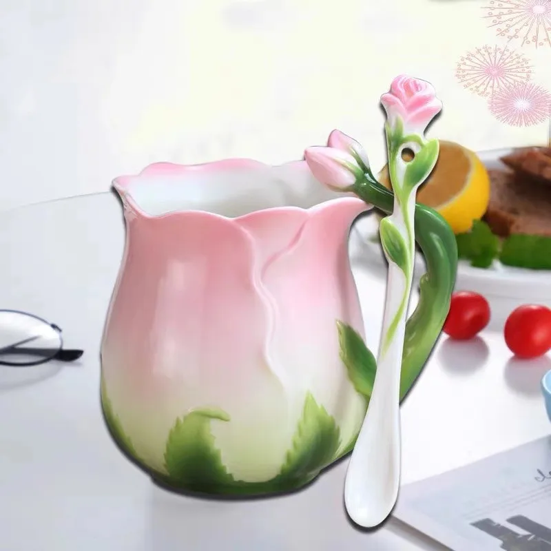 Európai Stílusú Zománc Kerámia Bögre, Kreatív, 3D-s Rózsa Virág Alakú Porcelán Lelkipásztori 4 Színben Reggeli Tej Csésze Kanál