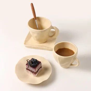 A Modern kerámia bögre kávét, majd állítsa be csészealj délutáni tea csésze tálca set home porcelán, kézzel facsart retro drinkware 260ml