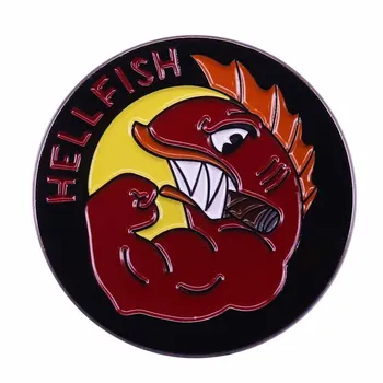 Repülő Hellfish Jelvény Katonai Egység Zománc Pin Ábrahám második VILÁGHÁBORÚ Bross Rajzfilm TV sitcome Ékszerek
